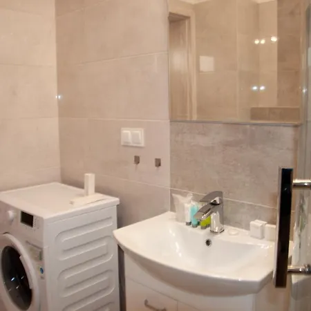 Διαμέρισμα Jgj Ostoja